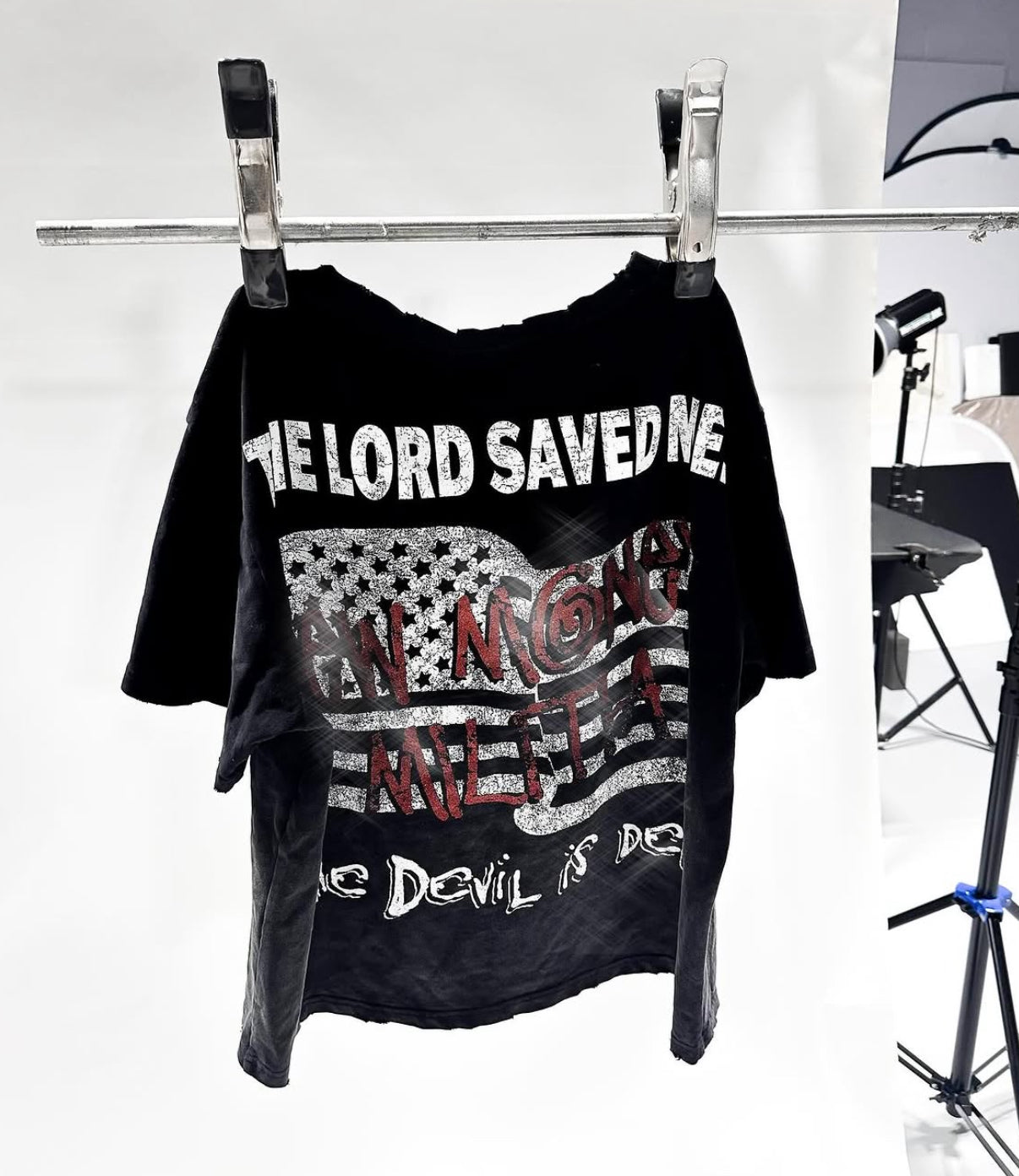 Enamouric- Lord Tee (Cropped Fit)